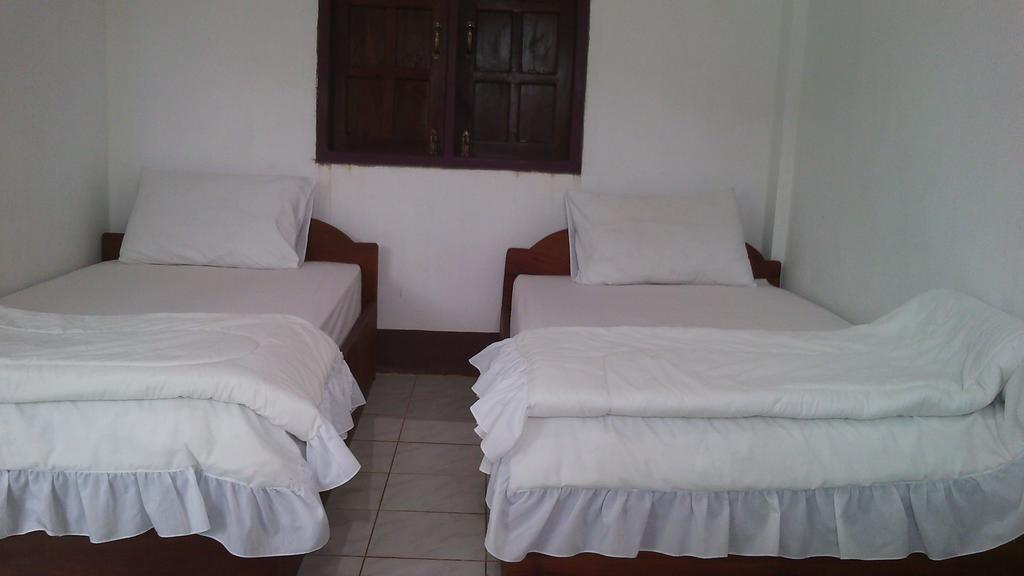 Thongdam Guesthouse Ban O Exterior photo