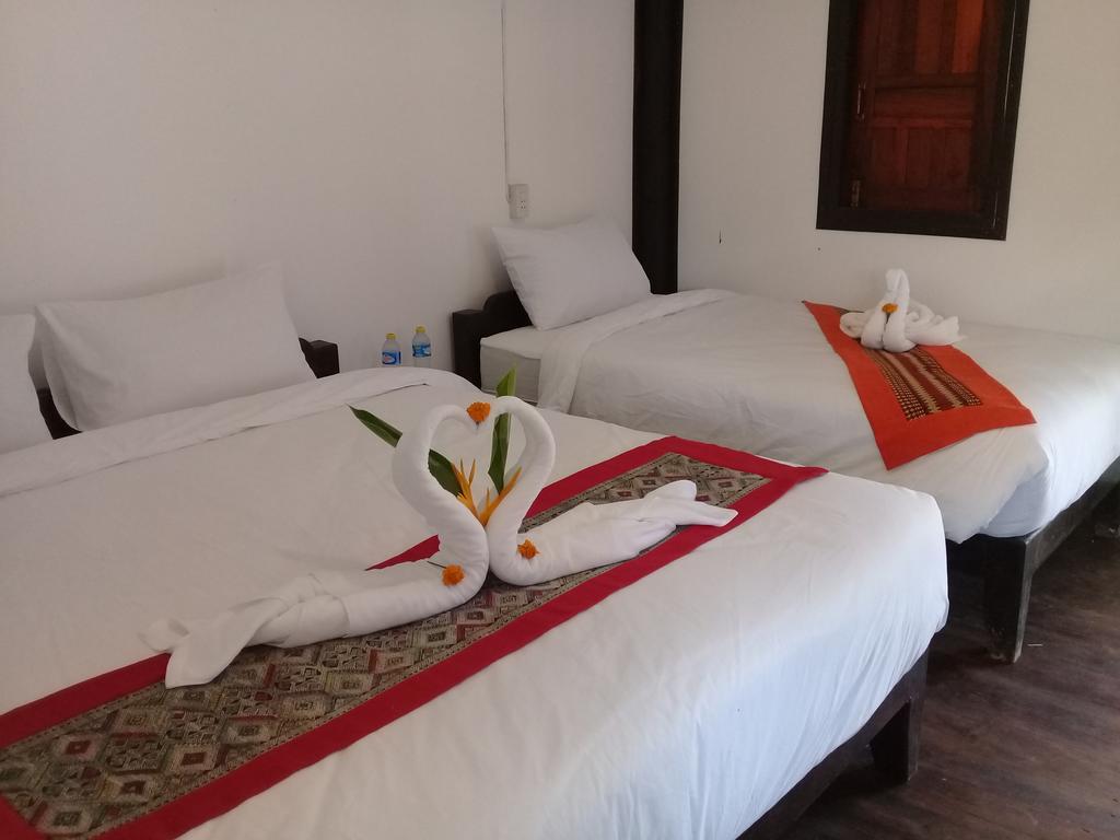 Thongdam Guesthouse Ban O Exterior photo
