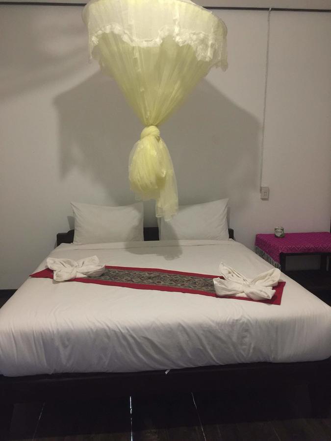 Thongdam Guesthouse Ban O Exterior photo